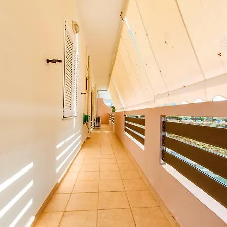 Апартаменти Chania Grand Nature *